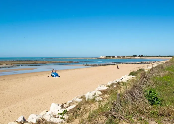 Appartement Les Sables Vignier-2 By Interhome